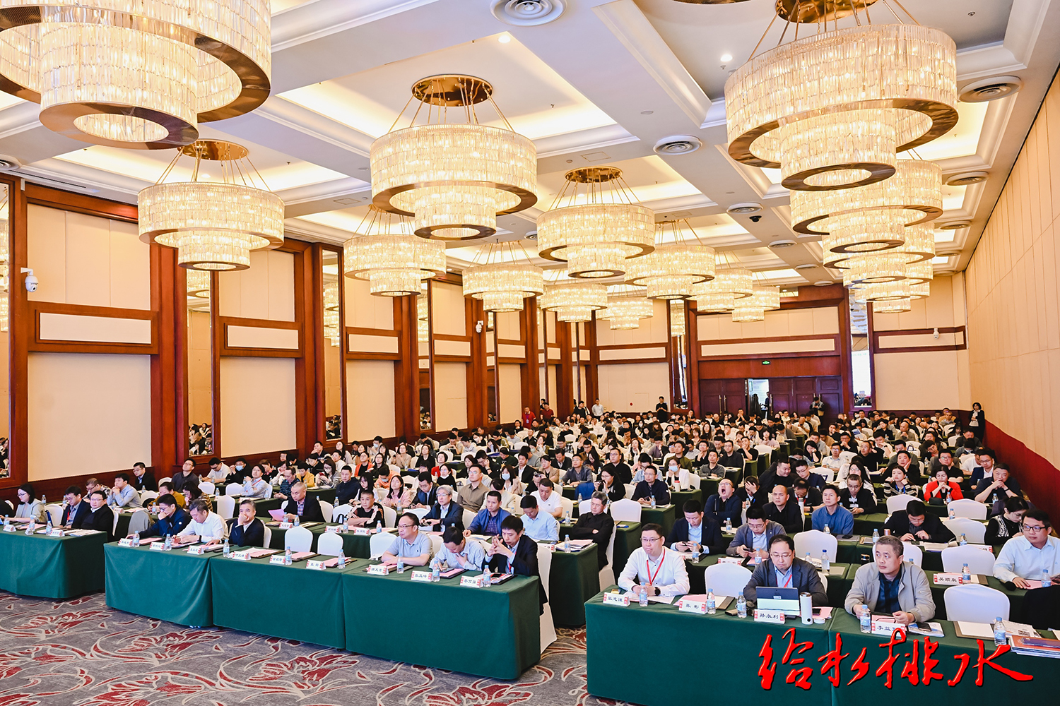 1711760260689498xeUI.jpg 1711760260689498xeUI.jpg